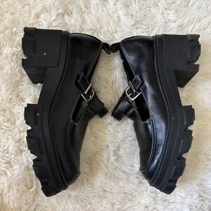 Chunky Black Platform Mary Jane Lug Sole T-Strap Shoes Mismatched Size 8 & 8.5